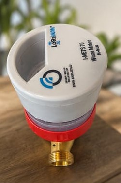 I-METS 70 LoRaWAN water meter, real product photo